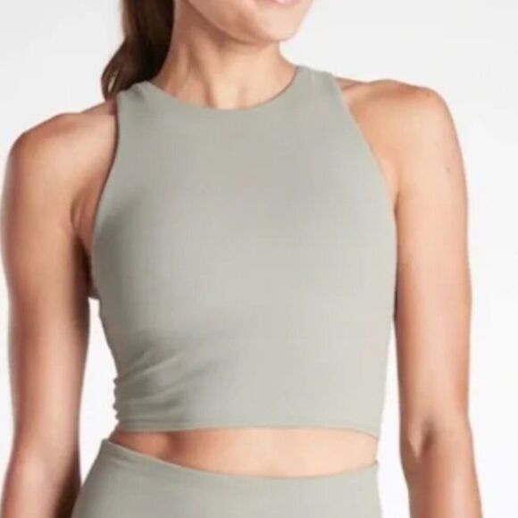 Athleta Conscious Crop Green Sports Bra Size Medium - Picture 1 of 5